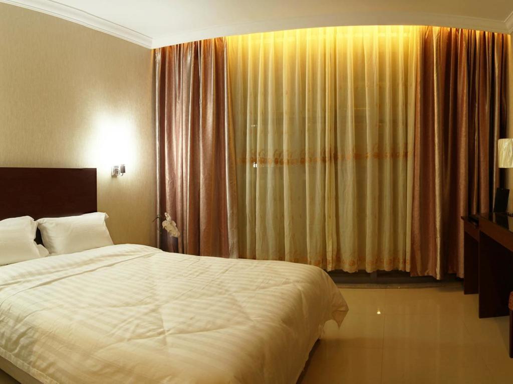 Baguio Crown Legacy Hotel 바기오 객실 사진